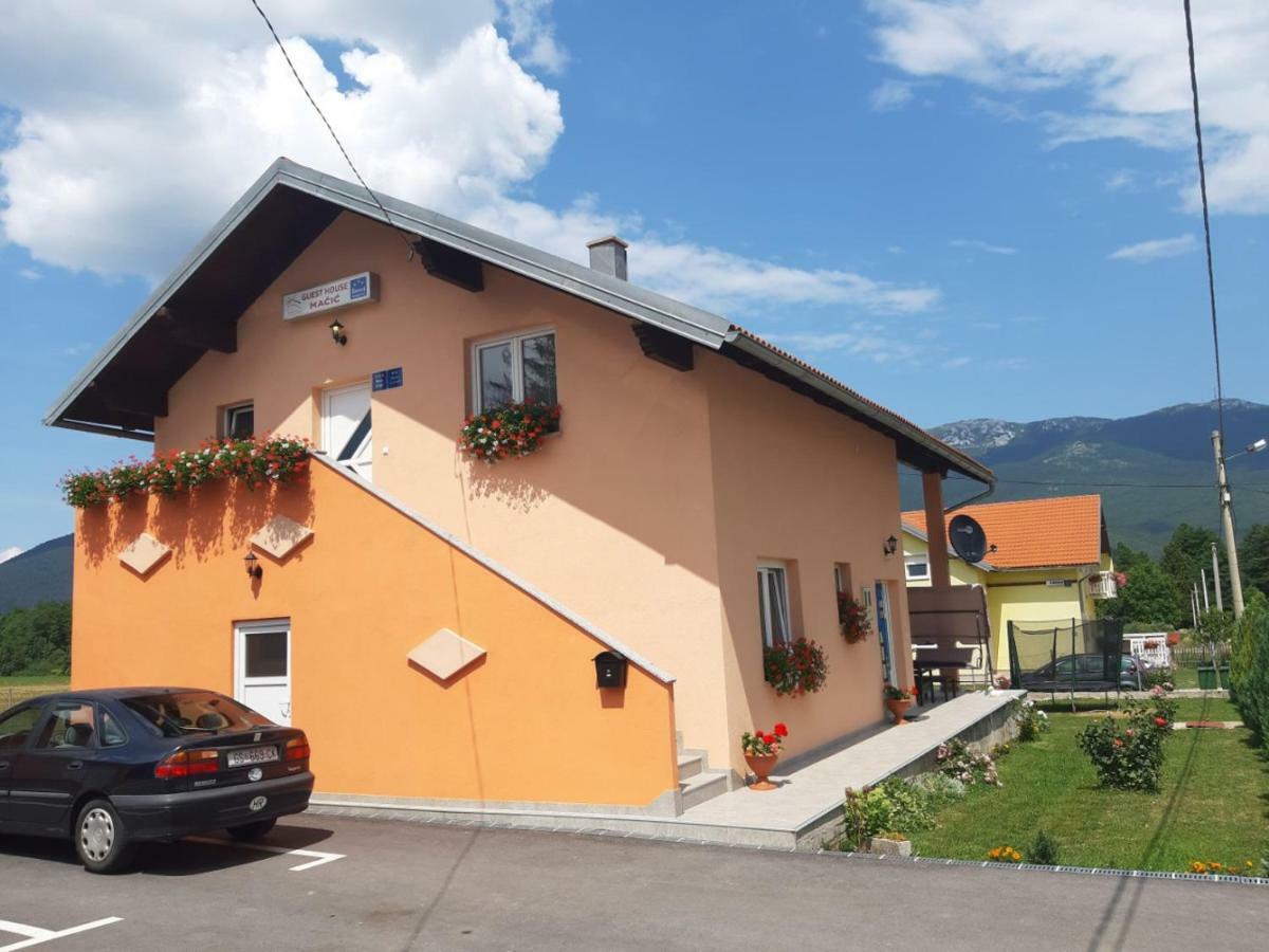 Guest House Macic Korenica Exterior foto